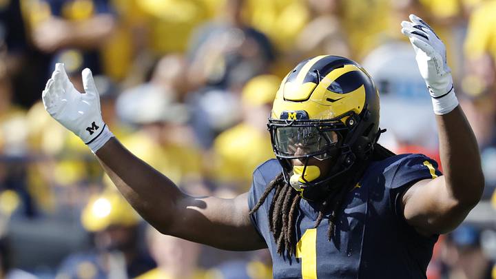 Michigan Wolverines linebacker Jaishawn Barham