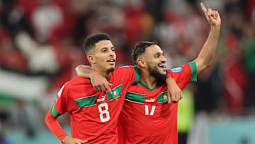TOPSHOT-FBL-WC-2022-MATCH60-MAR-POR