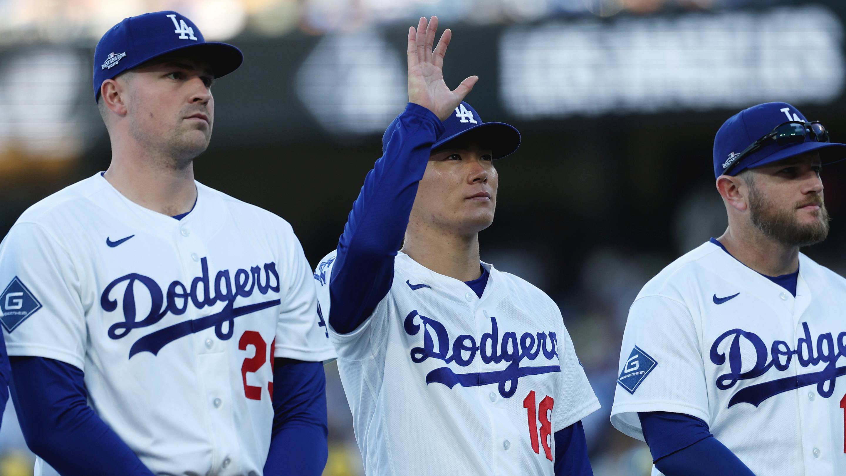 Dodgers' Dave Roberts Shuts Down Yoshinobu Yamamoto Relief Talk for NLCS Game 4