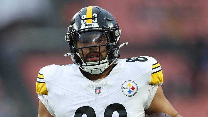 Pittsburgh Steelers tight end/fullback Connor Heyward
