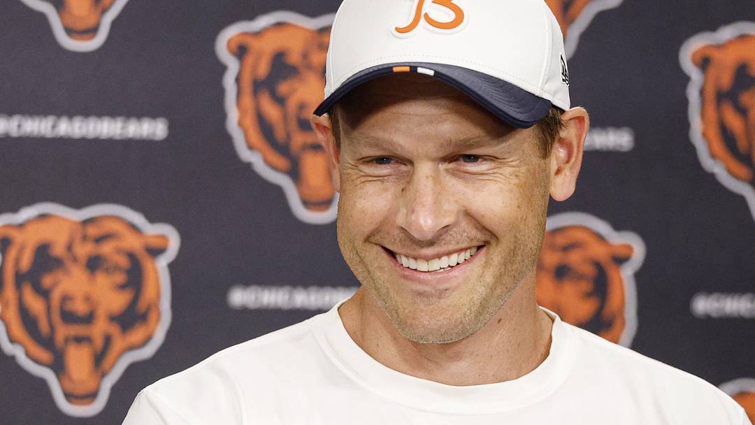 Chicago Bears head coach Ben Johnson