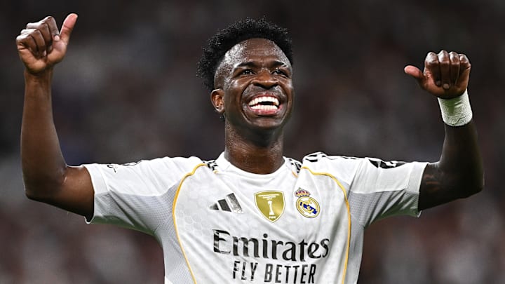 Bayern e clubes da Premier League monitoram Vini Jr.