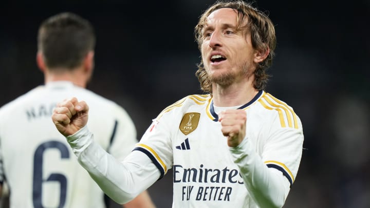 Luka Modric prolonge au Real Madrid et hérite du brassard de capitaine