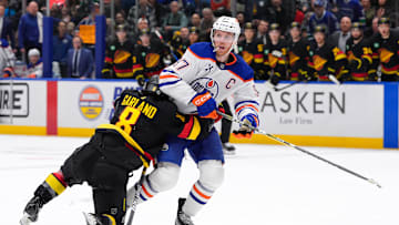 Edmonton Oilers v Vancouver Canucks