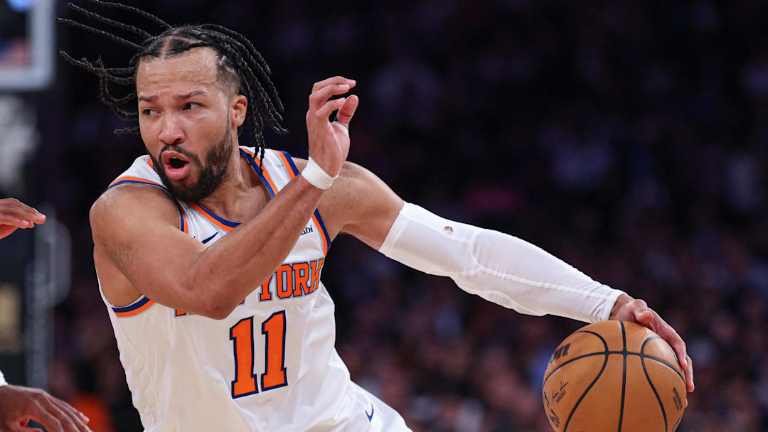 Jan 7, 2026; New York, New York, USA; New York Knicks guard Jalen Brunson (11) drives to the basket against LA Clippers guard Kris Dunn (8) during the second half at Madison Square Garden. Mandatory Credit: Vincent Carchietta-Imagn Images