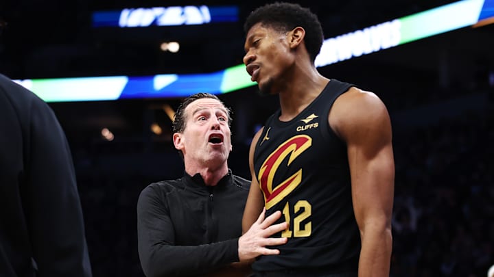 Kenny Atkinson and De'Andre Hunter.