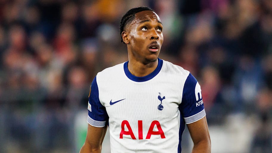 Mathys Tel impressed on loan for Tottenham. | IMAGO/DeFodi Images