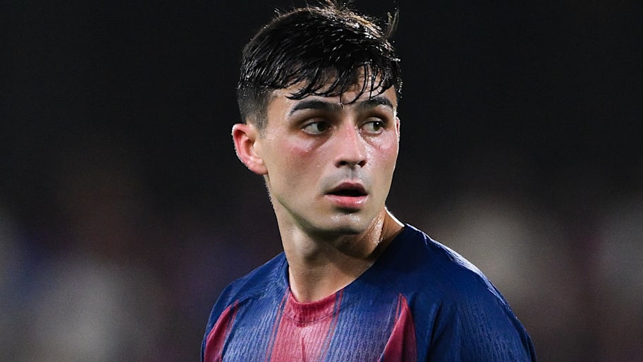 Pedri in action for Barcelona.