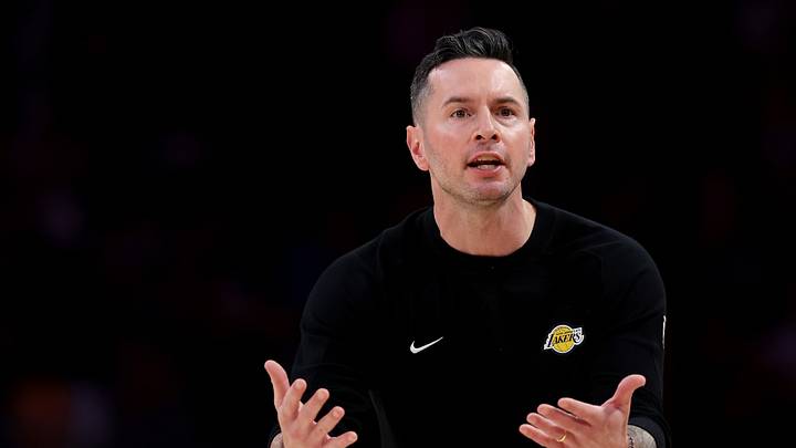 Chicago Bulls v Los Angeles Lakers
