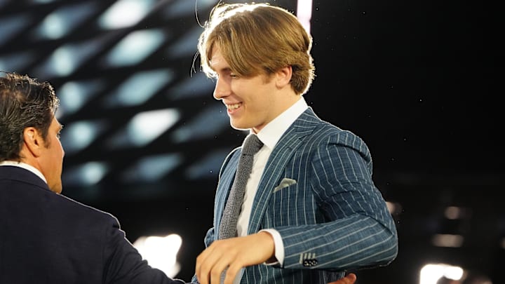 Jun 28, 2024; Las Vegas, Nevada, USA; Liam Greentree is selected by the Los Angeles Kings with the 26th overall pick in the first round of the 2024 NHL Draft at The Sphere. Jun 28, 2024; Las Vegas, Nevada, USA; Liam Greentree is selected by the Los Angeles Kings with the 26th overall pick in the first round of the 2024 NHL Draft at The Sphere.