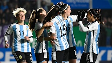 FBL-WC-2023-FRIENDLY-WOMEN-ARG-PER