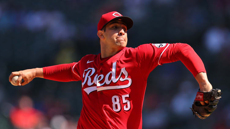 Cincinnati Reds pitcher Luis Cessa