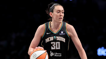 Washington Mystics v New York Liberty