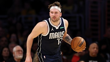 Dallas Mavericks v Los Angeles Lakers