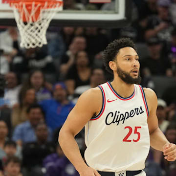 Los Angeles Clippers guard Ben Simmons during the third quarter against the Sacramento Kings. Mandatory Credit: Darren Yamashita-Imagn Images