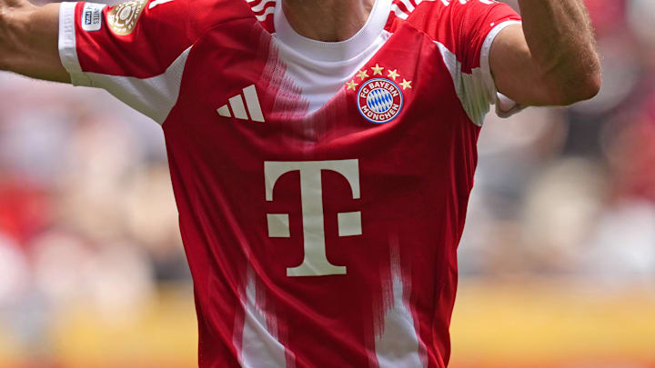 Der FC Bayern München behält Telekom als Sponsor Der FC Bayern München behält Telekom als Sponsor