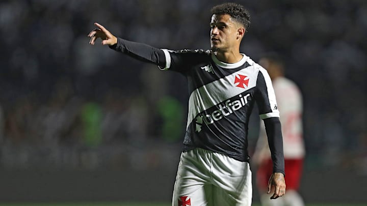 Philippe Coutinho deve ser um dos titulares do Vasco para o duelo com o Bahia Philippe Coutinho deve ser um dos titulares do Vasco para o duelo com o Bahia