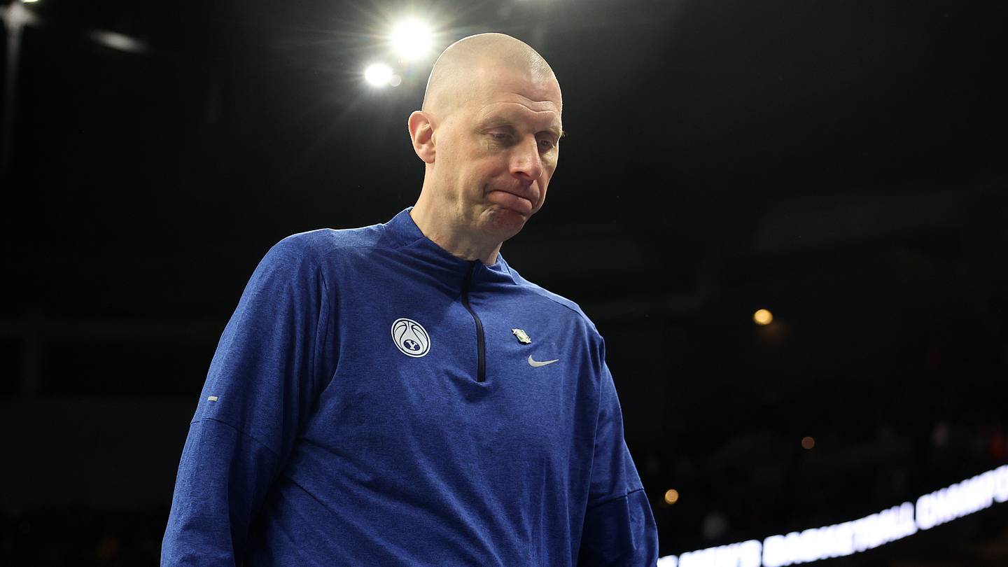 High-profile BYU commit is a bad look for Kentucky coach Mark Pope - Vimarsana News
