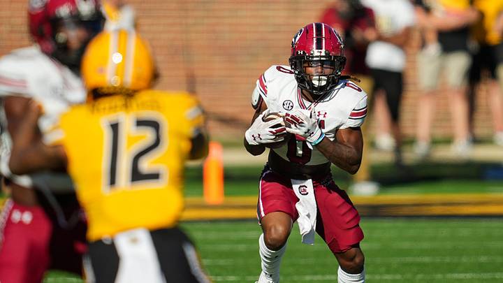 South Carolina football running back Juju McDowell playing against the Missouri Tigers in 2023
