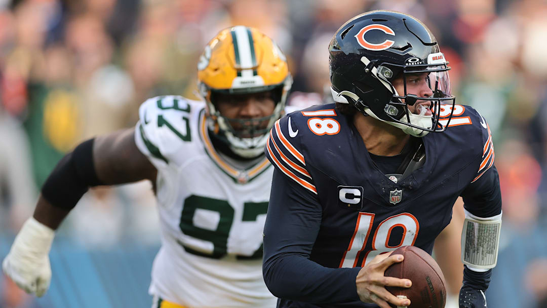 Green Bay Packers v Chicago Bears