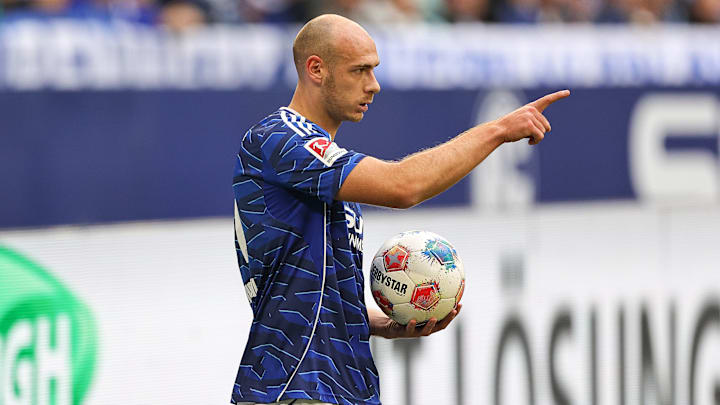 Henning Matriciani im Trikot von Schalke 04
