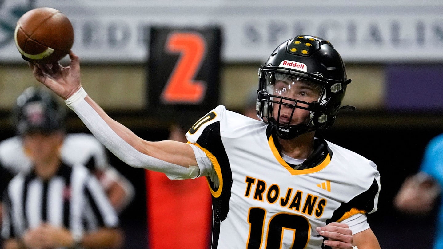 High School on SI presents 2024 Iowa high school football allstate