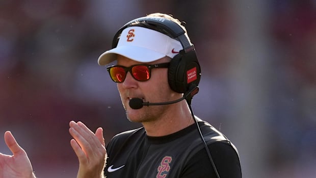 USC Trojans Lincoln Riley Matt Leinart Jayden Maiava Michigan Wolverines Eric Gentry Notre Dame Illinois Oregon Ducks Big Ten