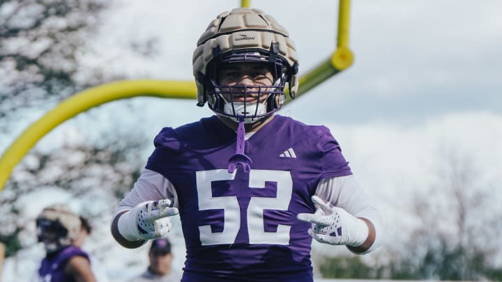 Voi Tunuufi is ready to play wherever the Huskies need him one more time. 