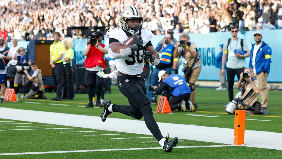 New Orleans Saints v Tennessee Titans - NFL 2025