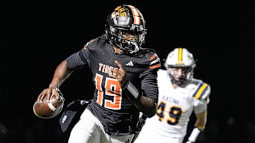 Belleville quarterback Bryce Underwood