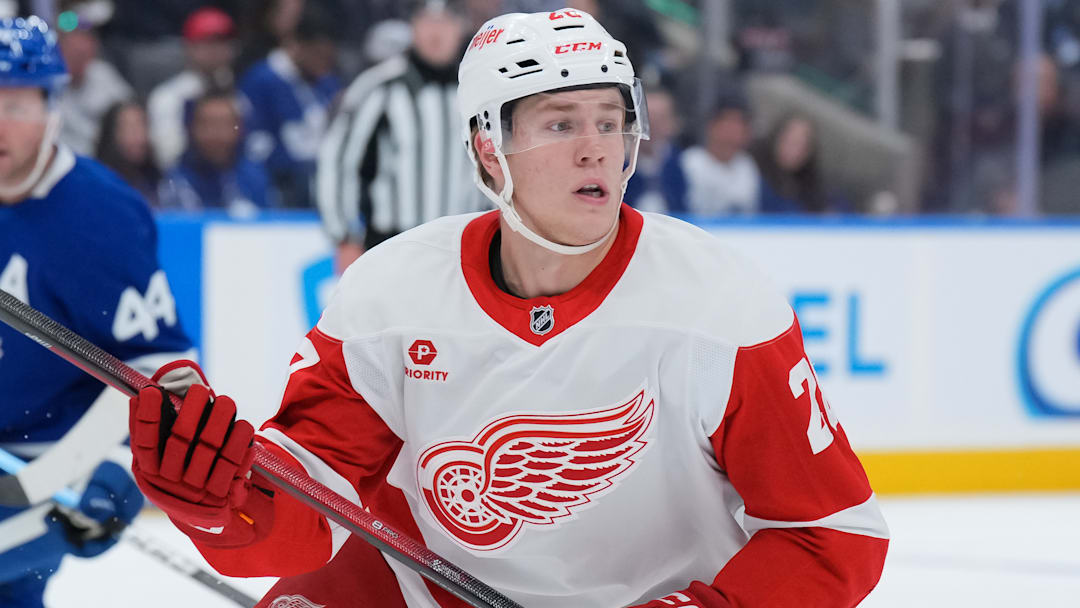 Detroit Red Wings v Toronto Maple Leafs