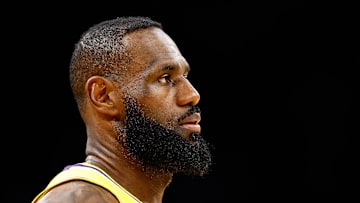 Oklahoma City Thunder v Los Angeles Lakers