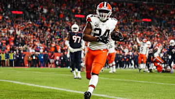 Cleveland Browns v Denver Broncos
