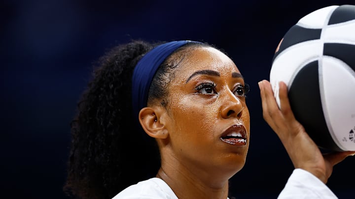 Dallas Wings v Los Angeles Sparks