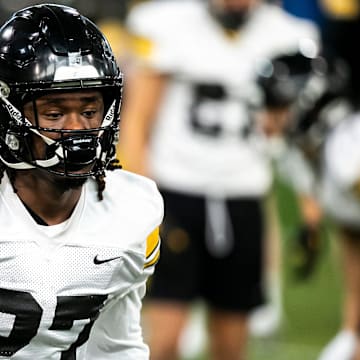 Iowa defensive back Jermari Harris (27) warms up during a spring NCAA football practice, Thursday, March 30, 2023, at the University of Iowa Indoor Practice Facility in Iowa City, Iowa.

230330 Iowa Spring Fb 038 Jpg