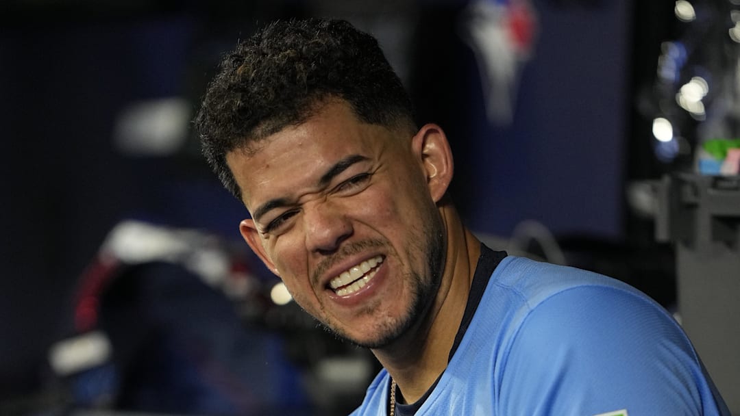 May 29, 2025; Toronto, Ontario, CAN; Toronto Blue Jays starting pitcher Jose Berrios (17) massages his pitching arm during the second inning against the Athletics at Rogers Centre. May 29, 2025; Toronto, Ontario, CAN; Toronto Blue Jays starting pitcher Jose Berrios (17) massages his pitching arm during the second inning against the Athletics at Rogers Centre.