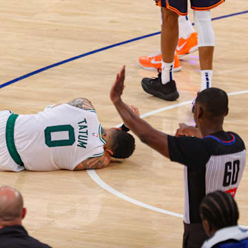 MSU Legend Signs with Pro Team