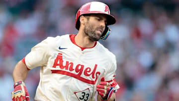 Seattle Mariners v Los Angeles Angels