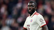 Dayot Upamecano im Bayern-Trikot. Das Dress wird er wohl noch einige Zeit tragen.