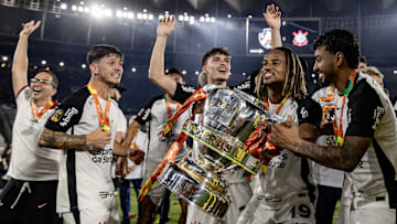 André Carrillo chegou ao Timão sob indicação do ex-técnico Ramón Díaz