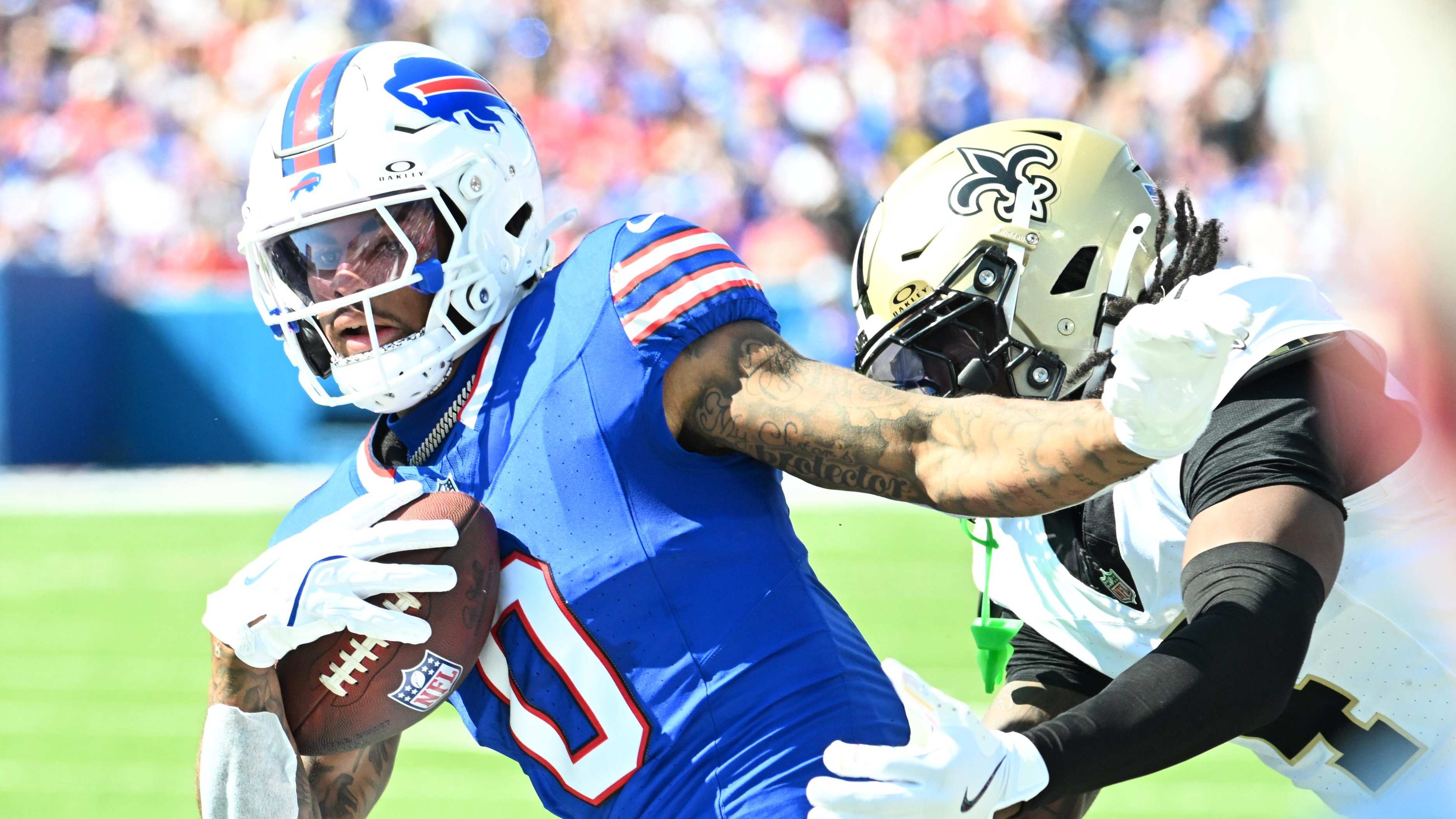Josh Allen và huấn luyện viên trưởng mới của Bills, Joe Brady, cùng chia sẻ tầm nhìn về tương lai của Keon Coleman.
