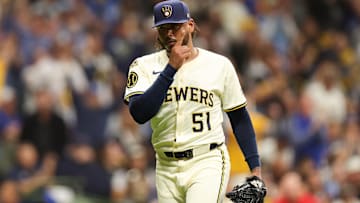 National League Championship Series - Los Angeles Dodgers v Milwaukee Brewers - Game Two