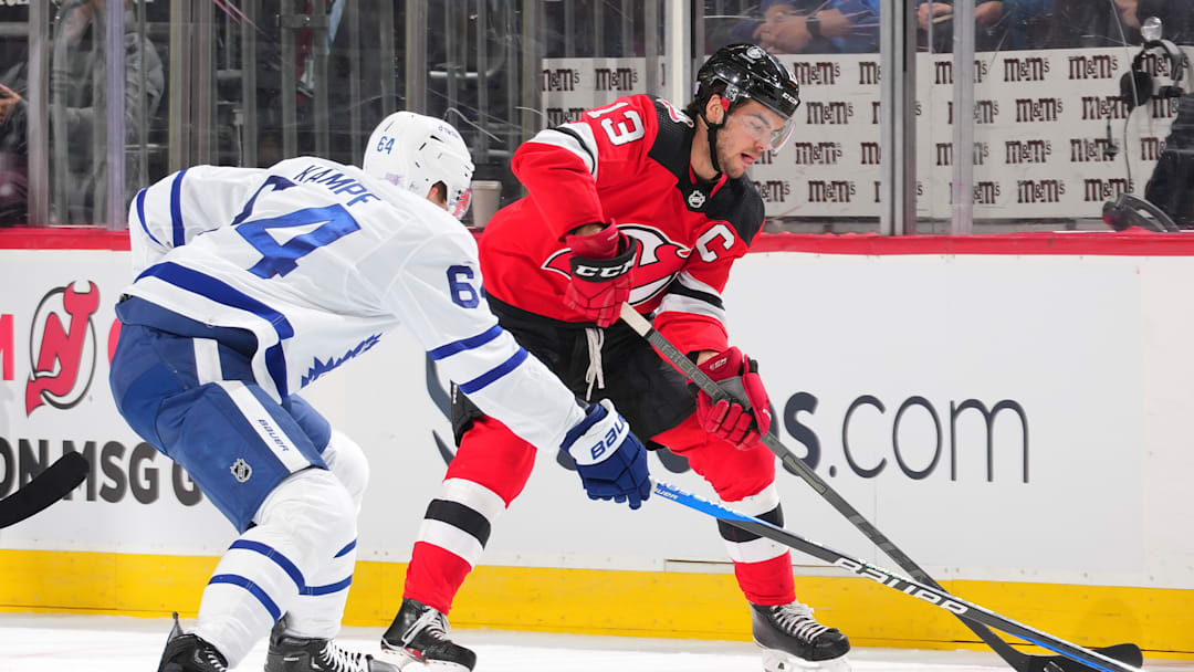 Toronto Maple Leafs v New Jersey Devils