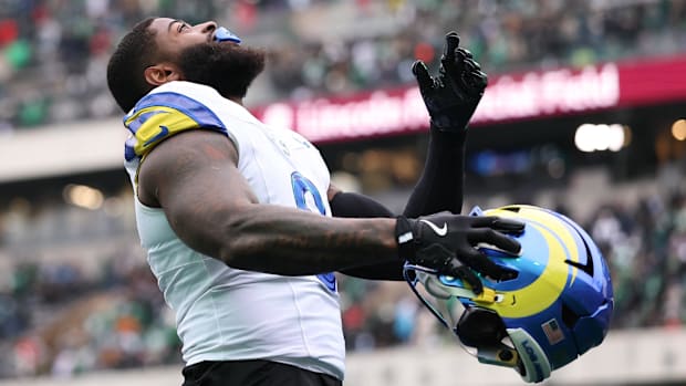Los Angeles Rams edge Jared Verse