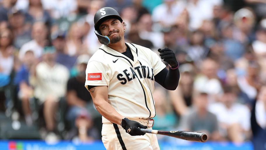 Seattle Mariners first baseman Josh Naylor