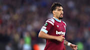 Lucas Paqueta s'est battu avec des supporters.