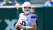 Northwestern QB Preston Stone had a miserable start to his 2025 season. 