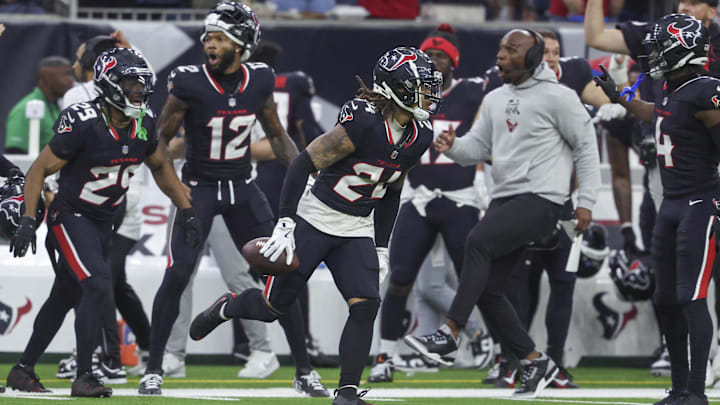 Houston Texans cornerback Derek Stingley Jr. forecasts big things for a beefed-up secondary. Houston Texans cornerback Derek Stingley Jr. forecasts big things for a beefed-up secondary.