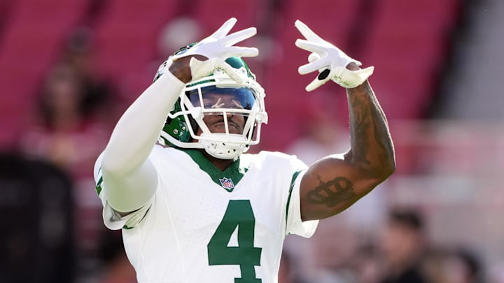 Sep 9, 2024; Santa Clara, California, USA; New York Jets cornerback D.J. Reed (4) gestures before the game against the San Francisco 49ers at Levi's Stadium. Mandatory Credit: Darren Yamashita-Imagn Images