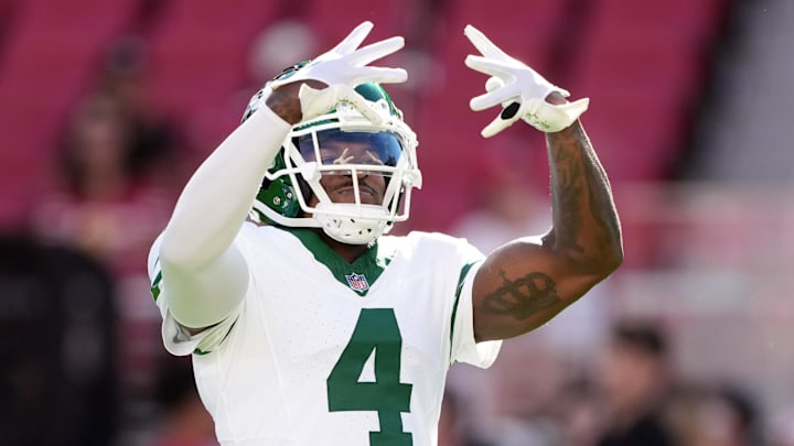 Sep 9, 2024; Santa Clara, California, USA; New York Jets cornerback D.J. Reed (4) gestures before the game against the San Francisco 49ers at Levi's Stadium. 